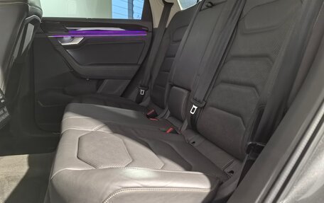 Volkswagen Touareg III, 2018 год, 4 990 000 рублей, 14 фотография