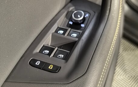 Volkswagen Touareg III, 2018 год, 4 990 000 рублей, 22 фотография