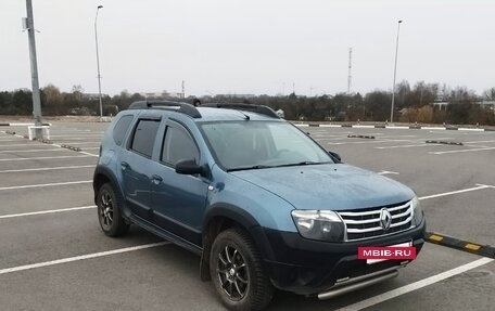 Renault Duster I рестайлинг, 2012 год, 700 000 рублей, 2 фотография