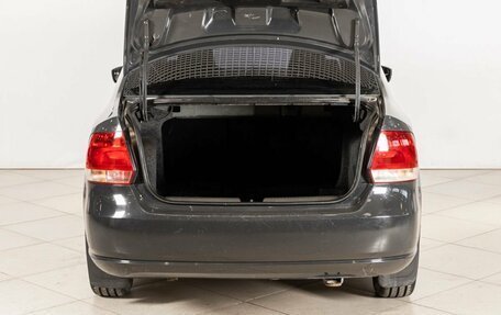 Volkswagen Polo VI (EU Market), 2011 год, 716 000 рублей, 12 фотография