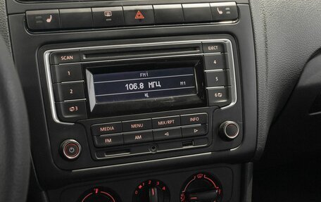 Volkswagen Polo VI (EU Market), 2013 год, 1 045 000 рублей, 6 фотография