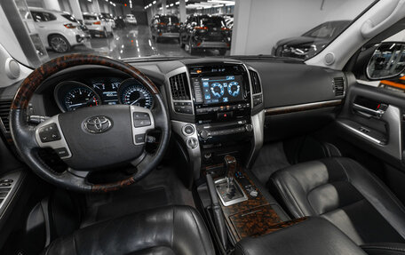 Toyota Land Cruiser 200, 2014 год, 4 400 000 рублей, 7 фотография