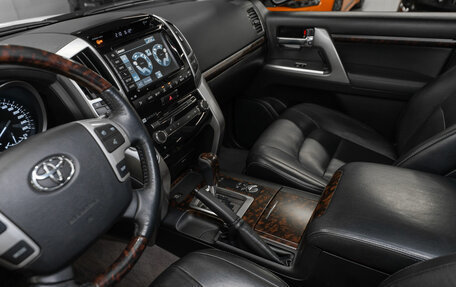 Toyota Land Cruiser 200, 2014 год, 4 400 000 рублей, 18 фотография