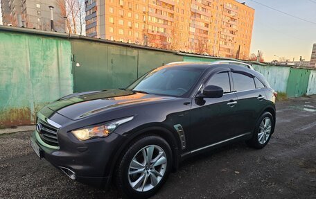 Infiniti QX70, 2013 год, 1 880 000 рублей, 1 фотография