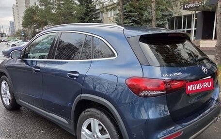 Mercedes-Benz GLA, 2021 год, 3 900 000 рублей, 4 фотография