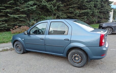 Renault Logan I, 2010 год, 440 000 рублей, 3 фотография