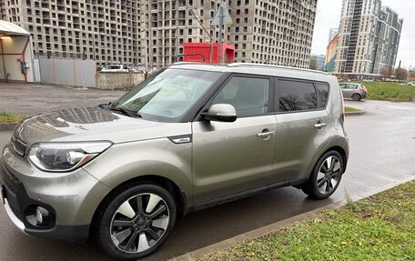 KIA Soul II рестайлинг, 2018 год, 1 750 000 рублей, 2 фотография