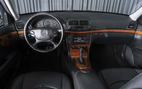 Mercedes-Benz E-Класс, 2009 год, 1 429 000 рублей, 6 фотография