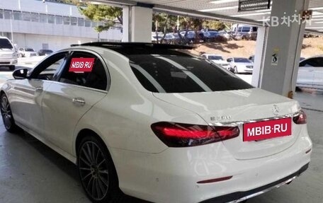 Mercedes-Benz E-Класс, 2021 год, 3 670 000 рублей, 6 фотография