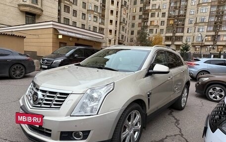 Cadillac SRX II рестайлинг, 2013 год, 2 099 000 рублей, 3 фотография