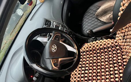 Hyundai Solaris II рестайлинг, 2015 год, 840 000 рублей, 9 фотография