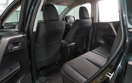 Toyota RAV4, 2019 год, 2 450 000 рублей, 11 фотография