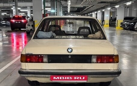 BMW 3 серия, 1981 год, 500 000 рублей, 4 фотография