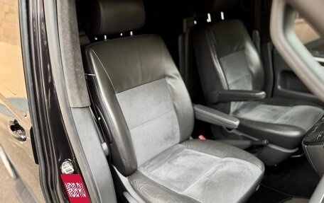 Volkswagen Multivan T5, 2009 год, 2 400 000 рублей, 16 фотография