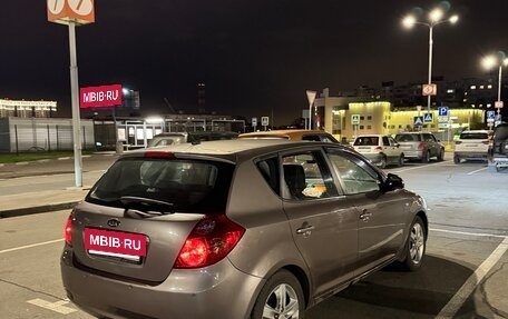 KIA cee'd I рестайлинг, 2009 год, 650 000 рублей, 7 фотография