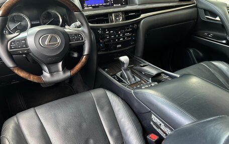 Lexus LX III, 2015 год, 5 700 000 рублей, 7 фотография