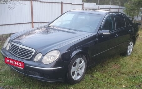 Mercedes-Benz E-Класс, 2002 год, 850 000 рублей, 5 фотография