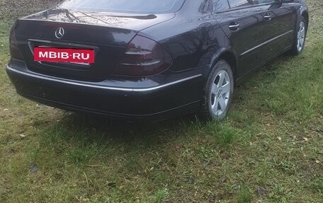 Mercedes-Benz E-Класс, 2002 год, 850 000 рублей, 7 фотография