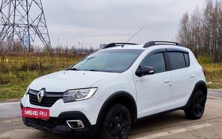 Renault Sandero II рестайлинг, 2018 год, 1 100 000 рублей, 7 фотография