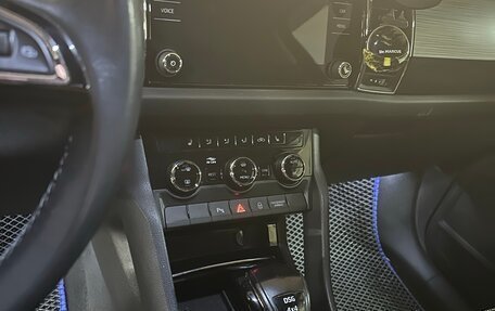 Skoda Kodiaq I, 2018 год, 2 600 000 рублей, 3 фотография