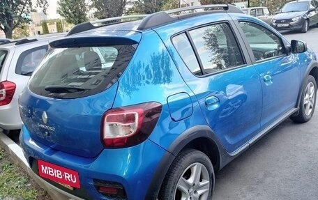 Renault Sandero II рестайлинг, 2018 год, 930 000 рублей, 2 фотография