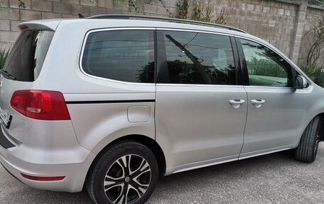 Volkswagen Sharan II, 2012 год, 1 930 000 рублей, 5 фотография