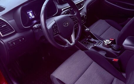 Hyundai Tucson III, 2018 год, 2 395 000 рублей, 16 фотография