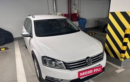 Volkswagen Passat B7, 2013 год, 1 150 000 рублей, 2 фотография