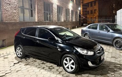Hyundai Solaris II рестайлинг, 2011 год, 640 000 рублей, 1 фотография