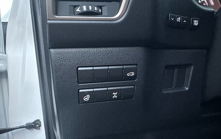 Lexus NX I, 2019 год, 3 900 000 рублей, 17 фотография