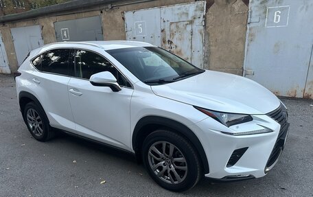 Lexus NX I, 2019 год, 3 900 000 рублей, 21 фотография