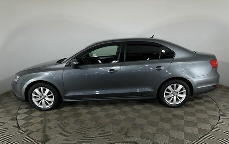 Volkswagen Jetta VI, 2011 год, 900 000 рублей, 5 фотография