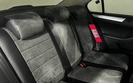 Volkswagen Jetta VI, 2011 год, 900 000 рублей, 15 фотография