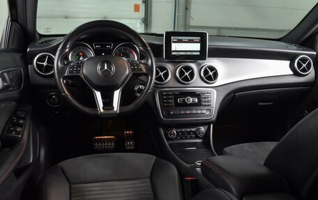 Mercedes-Benz GLA, 2015 год, 1 698 000 рублей, 6 фотография