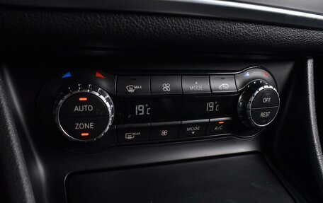 Mercedes-Benz GLA, 2015 год, 1 698 000 рублей, 13 фотография