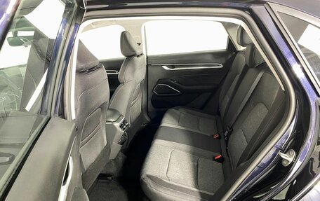 Geely Emgrand, 2024 год, 2 483 990 рублей, 6 фотография