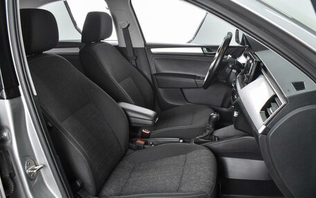 Skoda Rapid II, 2020 год, 1 689 000 рублей, 8 фотография