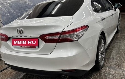 Toyota Camry, 2018 год, 3 300 000 рублей, 1 фотография