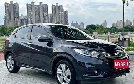 Honda Vezel, 2022 год, 1 400 000 рублей, 2 фотография