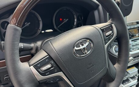 Toyota Land Cruiser 200, 2018 год, 9 300 000 рублей, 21 фотография