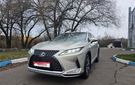 Lexus RX IV рестайлинг, 2021 год, 5 200 000 рублей, 1 фотография