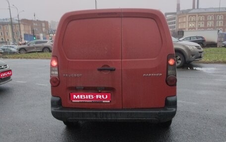 Peugeot Partner II рестайлинг 2, 2013 год, 760 000 рублей, 1 фотография