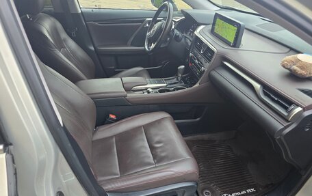 Lexus RX IV рестайлинг, 2021 год, 5 200 000 рублей, 10 фотография