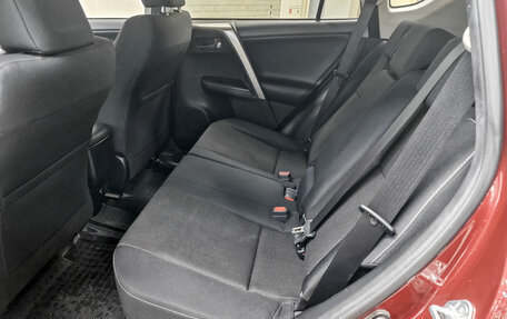 Toyota RAV4, 2015 год, 2 200 000 рублей, 12 фотография