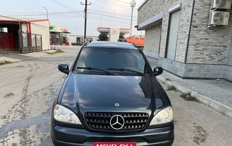 Mercedes-Benz M-Класс, 1999 год, 680 000 рублей, 1 фотография