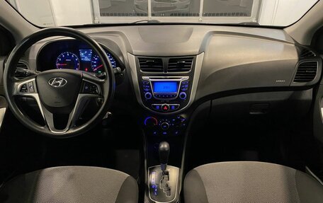 Hyundai Solaris II рестайлинг, 2013 год, 680 000 рублей, 9 фотография
