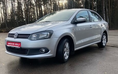 Volkswagen Polo VI (EU Market), 2013 год, 800 000 рублей, 1 фотография