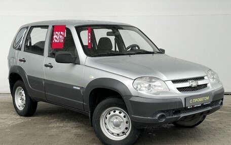 Chevrolet Niva I рестайлинг, 2011 год, 459 000 рублей, 3 фотография