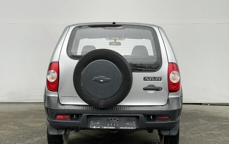 Chevrolet Niva I рестайлинг, 2011 год, 459 000 рублей, 6 фотография