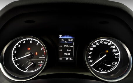 Toyota Camry, 2023 год, 3 725 000 рублей, 13 фотография